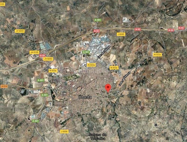 Foto 8f61b341-552c-42f9-8bc5-ac3445a44155. Terreno residencial en calle mandrona 15 terreno urbano para construir en venta en c. mandrona, , jaén en Úbeda