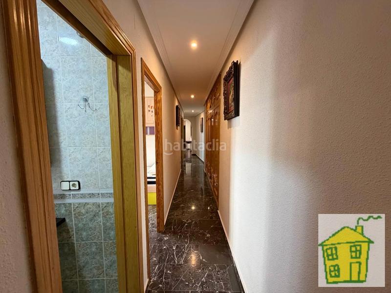 Foto 2d84d0ea-7b7c-4378-9216-f00f74a546de. Àtic a Andújar