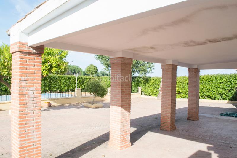 Foto 41c74d22-a464-4aef-b206-9019baae164c. Masia amb xemeneia a Andújar