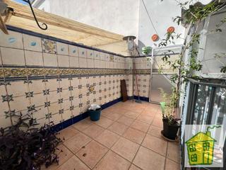 Casa adosada en Andújar. Casa en venta en andújar zona corredera capuchinos