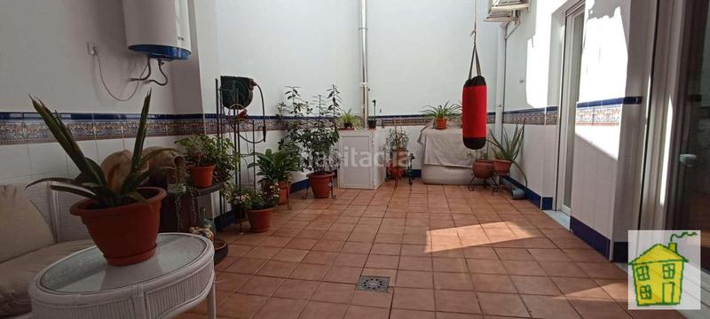 Foto 959ca059-139c-4f3b-aec1-80e065e7af1d. Casa adossada amb xemeneia calefacció a Andújar