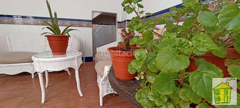 Foto df9018e8-bce2-4b15-939b-93d889f0b728. Casa adossada amb xemeneia calefacció a Andújar