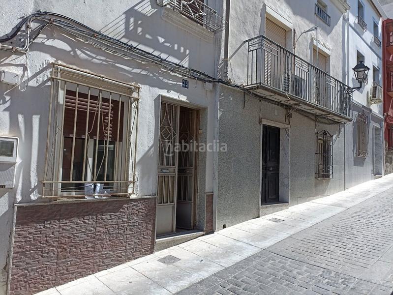 Foto ebb680d3-b57a-4c2e-a0cb-9d4ca10da3b0. Casa adossada a Torredelcampo