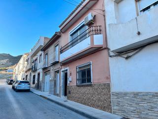Casa  Calle sevilla 56. Casa en venta en jódar