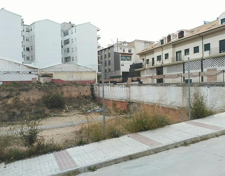 Foto 2ddb5d67-8d9f-4994-a2e7-e37f196254a1. Terreny residencial a camino viejo de la fuensanta 11 a Alcaudete