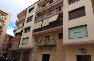 Appartement  Calle cronista cazabán 5. Piso en venta en úbeda