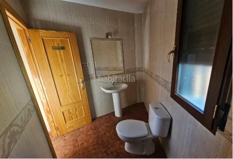 Foto d1ea18d3-f1c2-42bf-a2dc-d32f3ce61bd9. Maison dans calle doctor rodríguez de la fuente 18 dans Jaén