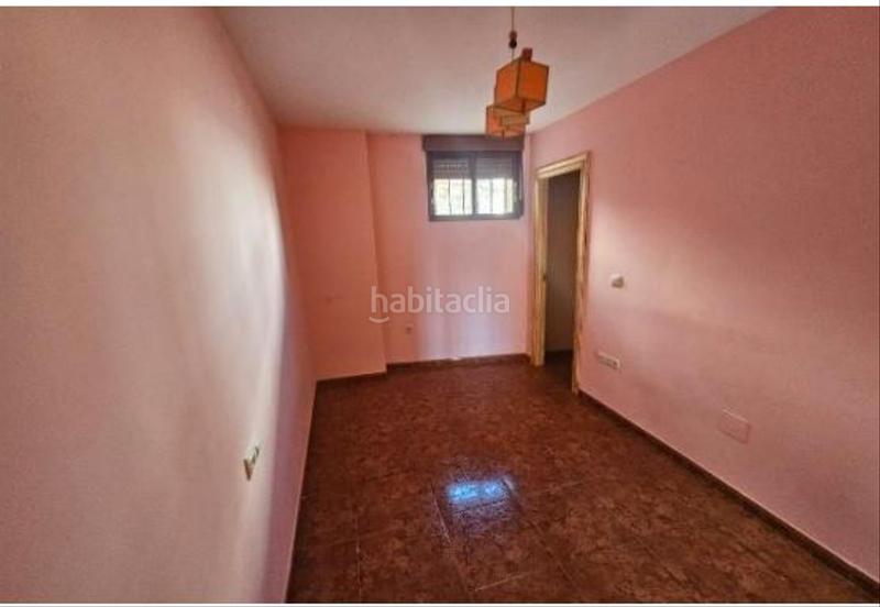 Foto f4907146-0d97-46f3-aff9-c7bccd6b6924. Maison dans calle doctor rodríguez de la fuente 18 dans Jaén