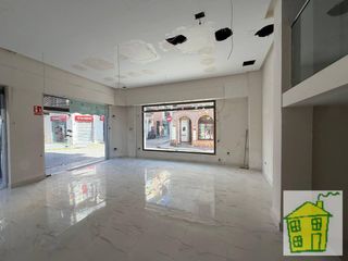 Lloguer Local Comercial  Calle ibáñez marín. Local en alquiler en zona centro de andújar