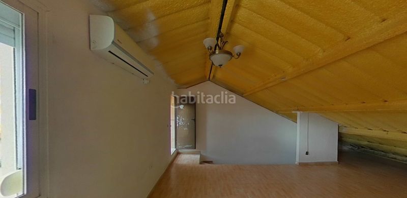 Foto 386df28a-a25a-40c4-95ab-77e1f12589cb. Casa adossada amb aparcament a Andújar