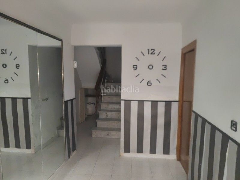 Foto 47a6a48d-4463-4ad4-be5c-3af48b524edb. Casa adossada a calle horno parras 16 a Torredelcampo