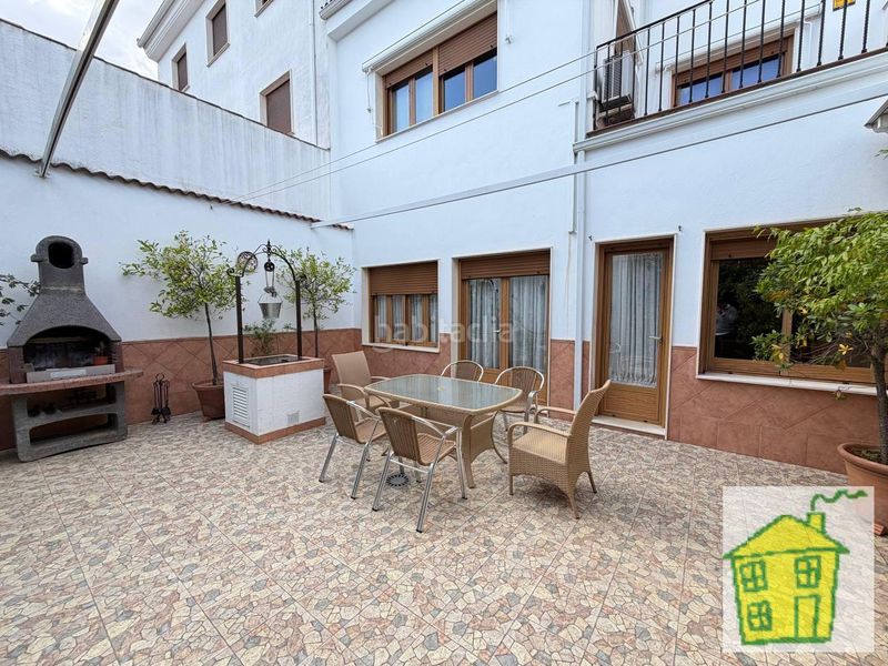 Foto a6a735da-5bdc-4b2e-bba3-e298432dff21. Casa amb calefacció aparcament a Marmolejo
