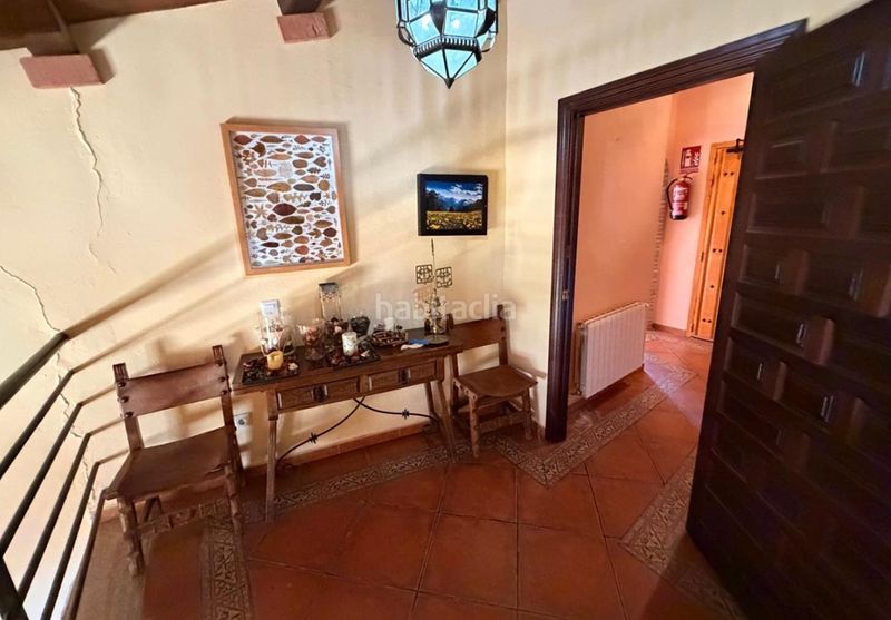 Foto 989d4860-7511-4219-843a-9fa120dc7d6b. Masia amb aparcament a Villares (Los)