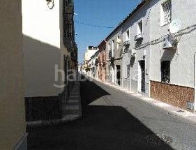 Foto 37b23555-4c9c-40e7-bdb9-d4e33e2fceea. Casa adossada a Bailén