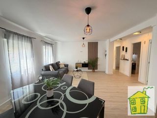 Pis  Avenida de américa 3. Piso en venta en andújar