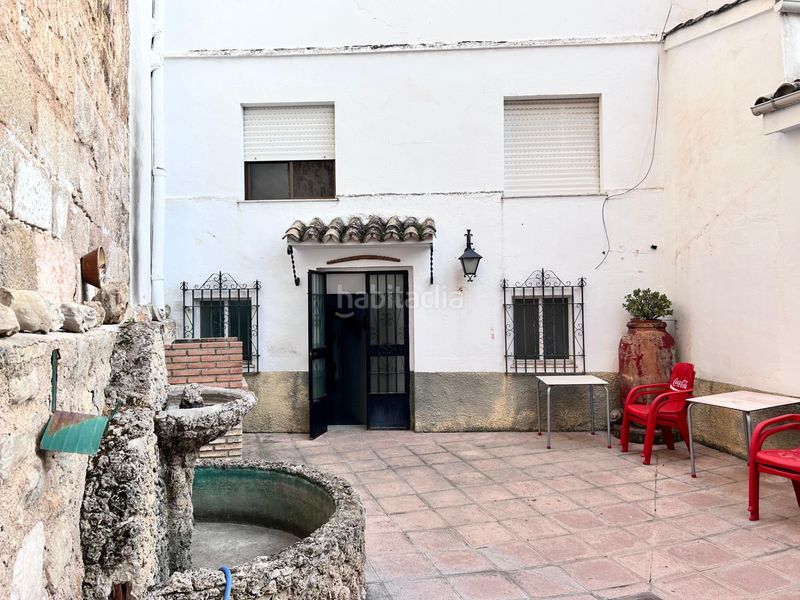Foto f680d25e-2a81-44e2-8f9c-1236502276e5. Casa adossada a calle san francisco 18 a Cazorla