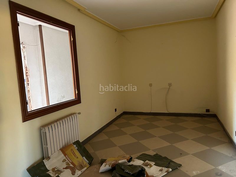 Foto fa9e4dce-449d-4cd1-b04c-bd46c36f55ad. Pis a calle pedro perez 54 a Begíjar
