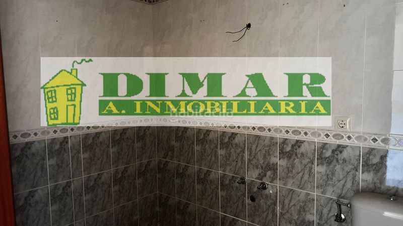 Foto 4f4a311d-5e85-4aaf-9d8d-1a2b89eb1cfd. Pis amb aparcament piscina a Linarejos Linares