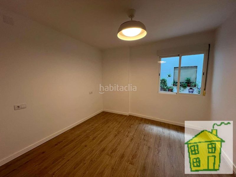 Foto c76ee3b4-d883-400e-9d29-eb39dae00f8b. Planta baixa amb calefacció a Andújar