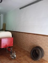 Local Comercial a Peñamefecit - Avda Barcelona. Cochera en venta en jaén