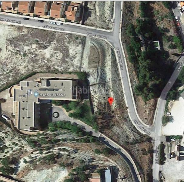 Foto 2ba74e38-2784-4913-8e8e-266bac67435b. Terreny residencial a calle canasteras 8 a Villares (Los)