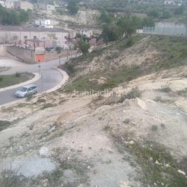 Foto 2c4ac0c0-d54e-4bd8-ae2b-9f98a42c5999. Terreny residencial a calle canasteras 8 a Villares (Los)