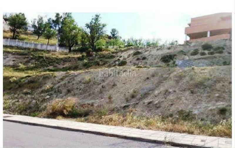 Foto 36b23975-801f-40bc-ad7e-f0f9549643cb. Terreny residencial a calle canasteras 8 a Villares (Los)