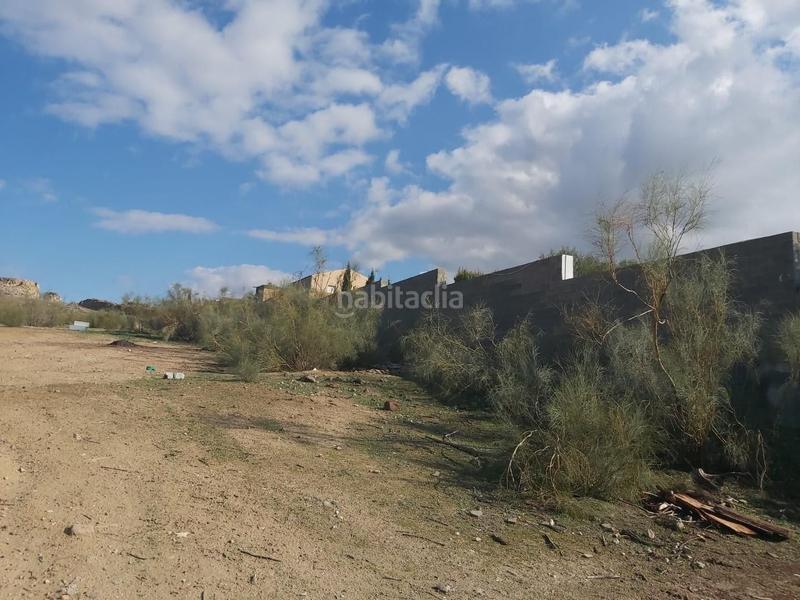 Foto 5521ce86-03cb-42cc-b8c7-6d6805e12dd6. Terreno residenziale in calle maría de molina 2 in Jaén