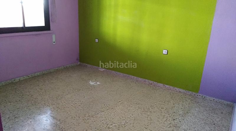 Foto 4b32d5ea-ef73-4bb8-be53-15ce5cd95614. Piso en calle positillo 2 en Ctra. Circunvalación - La Magdalena Jaén