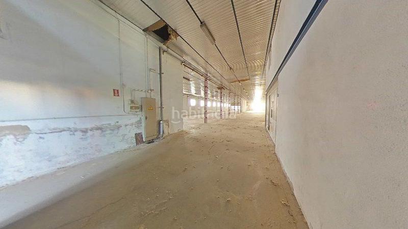 Foto ce23cacb-cadd-4caa-9d13-34a4d3268dca. Capannone industriale in Mancha Real