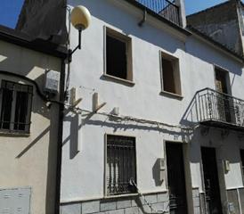 Casa a Calle independencia 91. Chalet adosado en venta en calle independencia, 23710, bailén