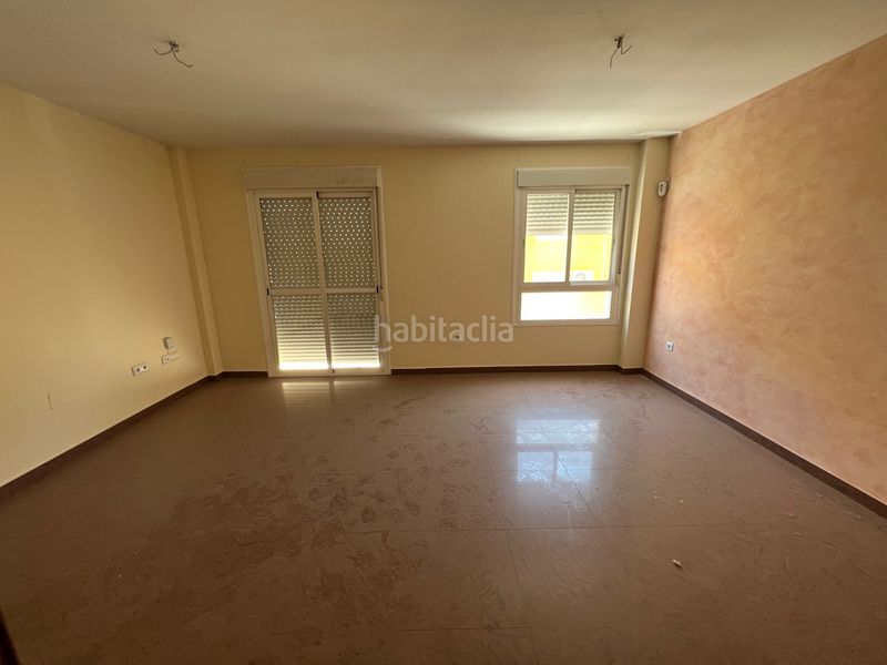 Foto 9a566ea1-308d-445d-8a16-375679fe9022. Pis amb aparcament a Andújar