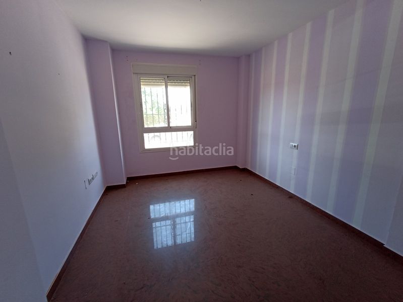 Foto c5e787f4-8784-4bb6-8a35-626aae2064d3. Pis amb aparcament a Andújar