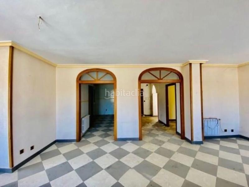 Foto 3f6860d5-320c-4e6e-9fc2-c2e0dc65569e. Pis a Begíjar