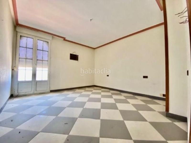 Foto 5a6512c9-9c8e-4daa-bbd4-10904882193d. Pis a Begíjar