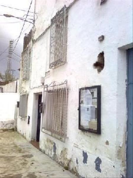 Foto 69525df7-e2aa-4a7c-a80e-b8b4e260d5b0. Casa  en venta en c. rosales, , jaén en Alcalá la Real