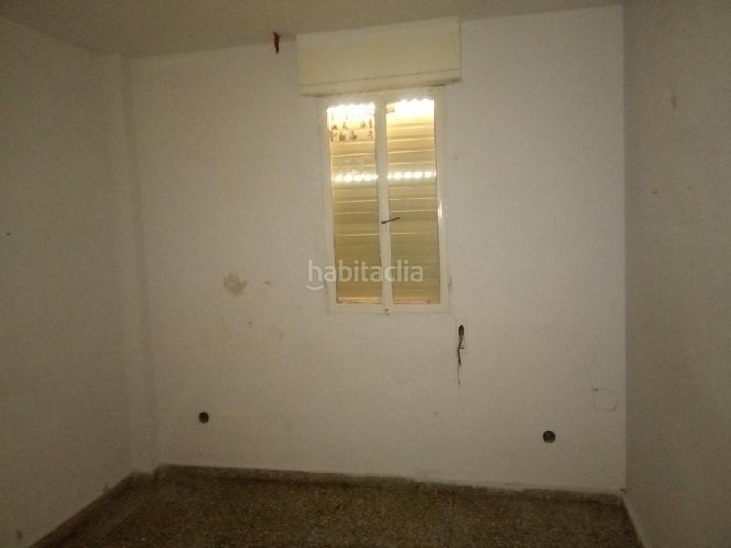 Foto 1ccc3cb2-1ff9-4960-8cad-80bc189d4ee3. Piso  en venta en avda. santo reino, , jaén en Andújar