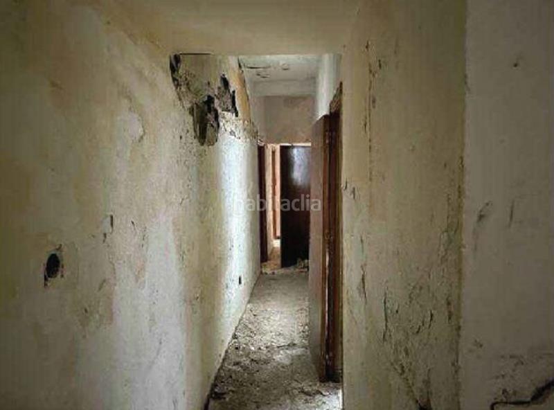 Foto 4bc2d798-e716-40e4-b5f8-51897074acd2. House in calle hornos negros 23 in Ctra. Circunvalación - La Magdalena Jaén