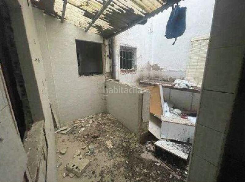 Foto 4ed520e4-8b17-47a0-92fe-6a406705d1c2. House in calle hornos negros 23 in Ctra. Circunvalación - La Magdalena Jaén