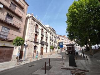 Aparcament cotxe  Calle martínez molina. Garaje en venta en c. martínez molina, jaén, jaén