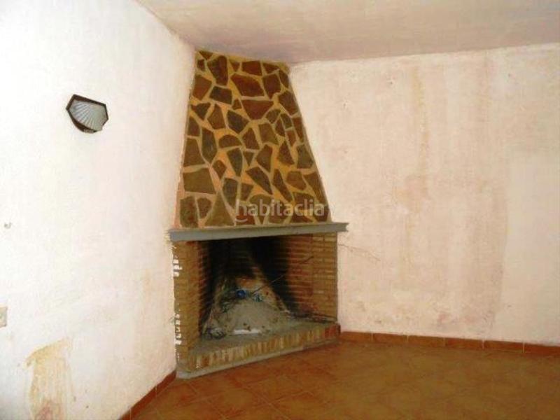 Foto 106a7056-0acb-4dfd-9621-f945e4ac98bb. Edificio varios en venta en carretera bailen-motril, la guardia de jaén, jaén en Guardia de Jaén (La)