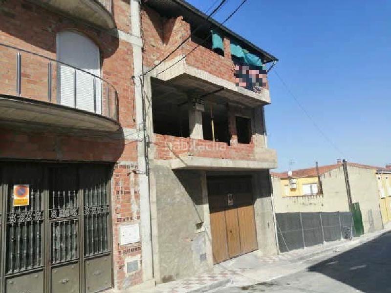 Foto 9cdb5c9e-199a-409e-8a46-b87ada1bc9a9. Edificio obra parada en venta en c. lepe, , jaén en Villacarrillo