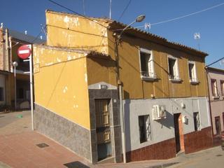 Casa  Calle jaén. Piso en venta en mengíbar (jaén)