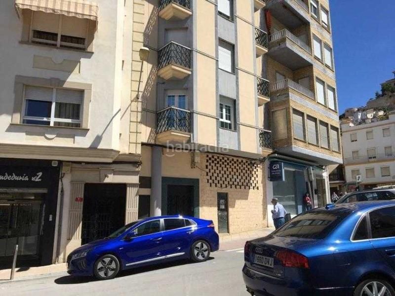 Foto b43642ff-853b-4fb1-a4e4-ca6b0cf7f7ea. Local comercial a Martos