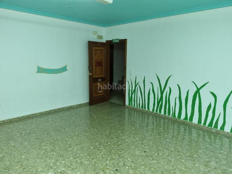 Foto 380a23e8-2308-449c-b5c1-fac6feff0e1e. Ufficio in Centro ciudad Linares