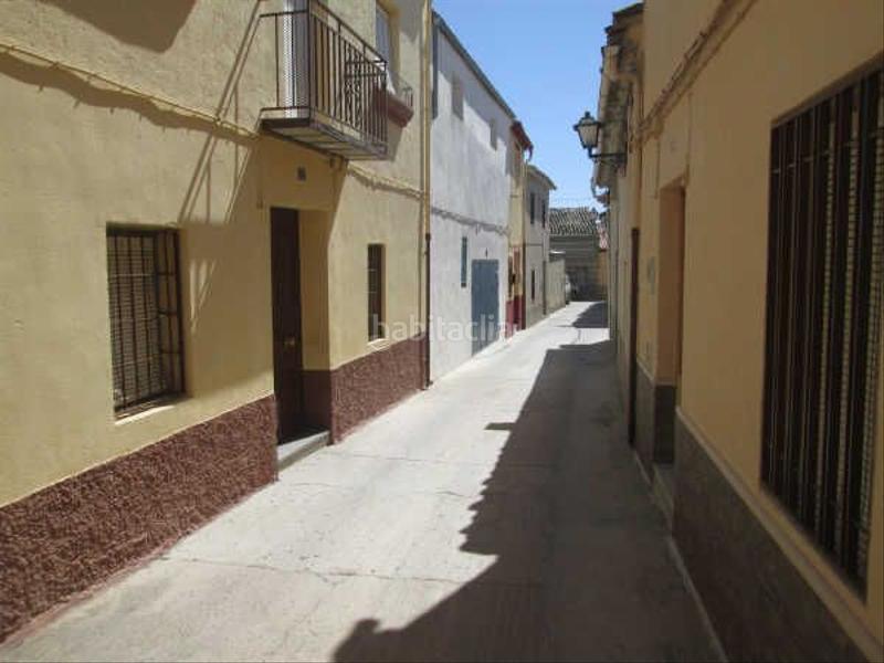 Foto 0c95a7ff-d1ef-417d-aa9b-30d66c7a7cbe. Terreno residencial solar en venta en begijar (jaén) en Begíjar