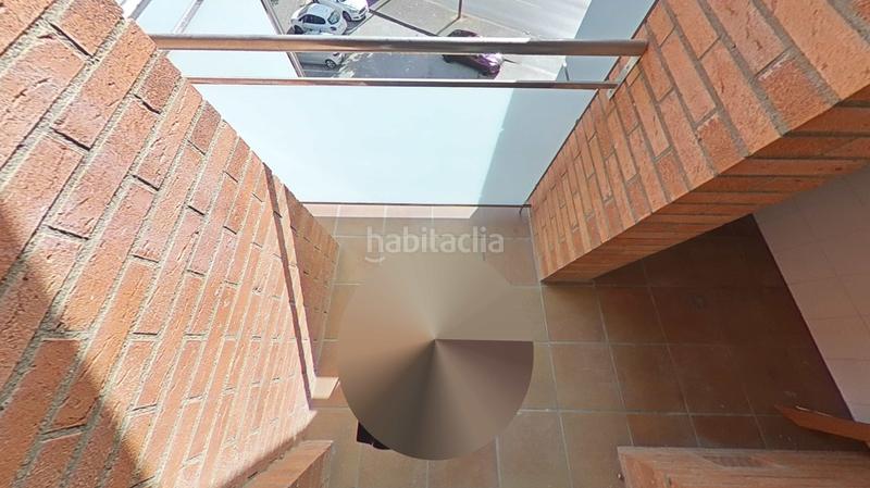 Foto 607690e0-f973-4b73-aec7-1c4d00b5c920. Dúplex solvia inmobiliaria dúplex en Eixample Sud-Migdia Girona