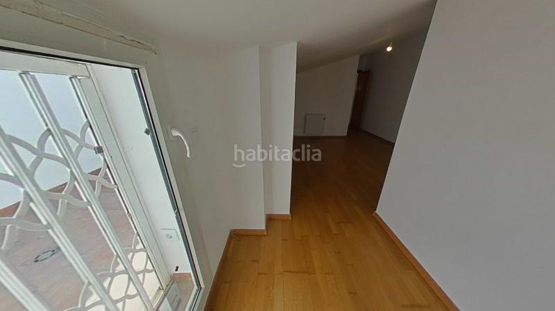 Foto 91bc988a-7584-4d40-bf5e-4a3f74168ebd. Dúplex solvia inmobiliaria dúplex en Eixample Sud-Migdia Girona
