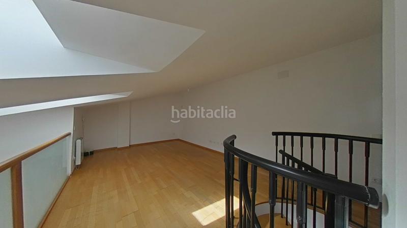 Foto 9c3b8d40-5d64-4f48-9347-9883b877a438. Dúplex solvia inmobiliaria dúplex en Eixample Sud-Migdia Girona