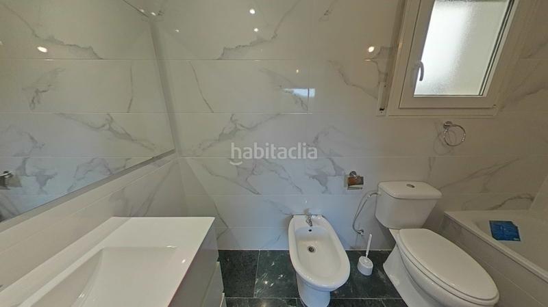 Foto bcc6052e-c6a4-46c0-b8f8-c39127a8c7a3. Dúplex solvia inmobiliaria dúplex en Eixample Sud-Migdia Girona